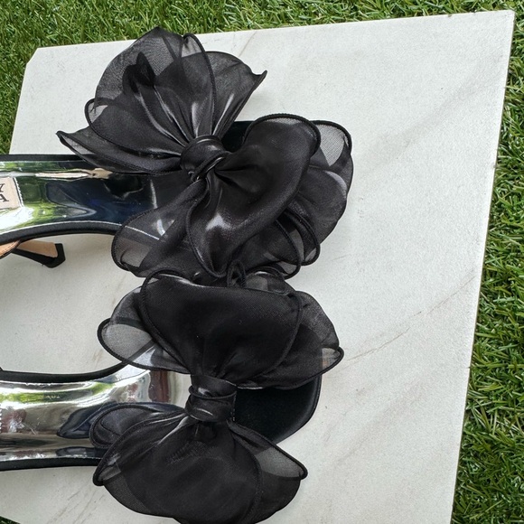 Badgley Mischka Nessie High Heel Sandals in black size 6 - Picture 8 of 13